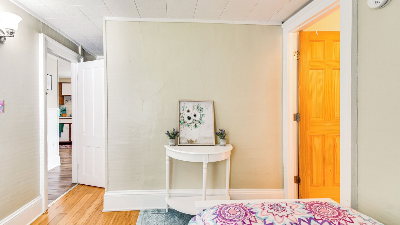 Photo of Bedroom in Oswego