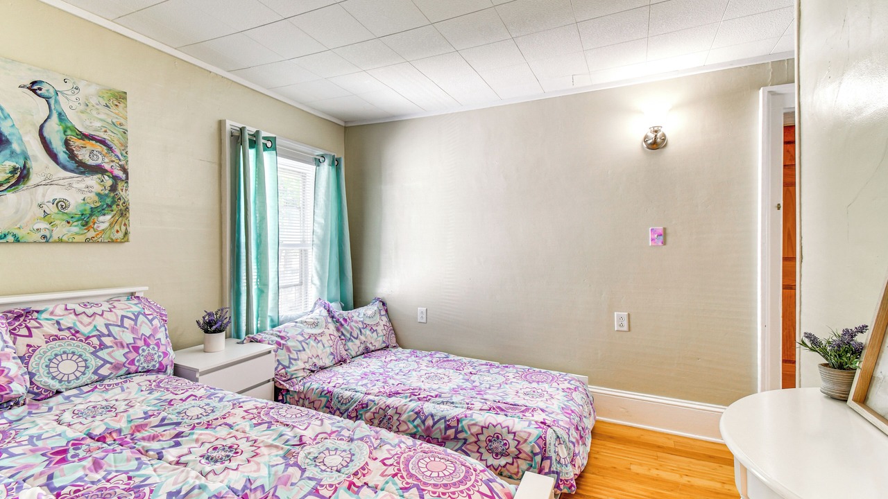 Photo of Bedroom in Oswego
