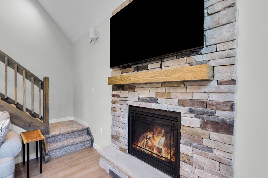 Photo of Livingroom in Jim Thorpe