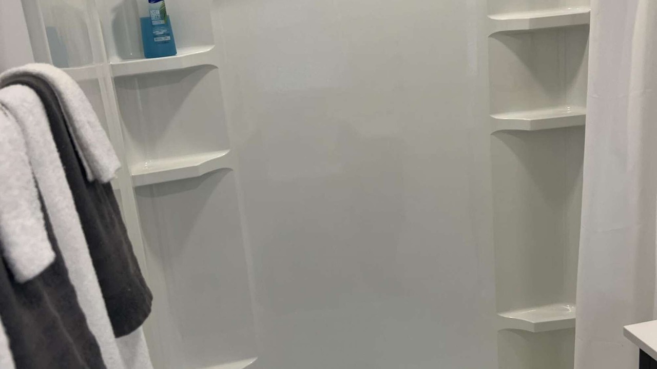 Photo of Bathroom in Grenloch