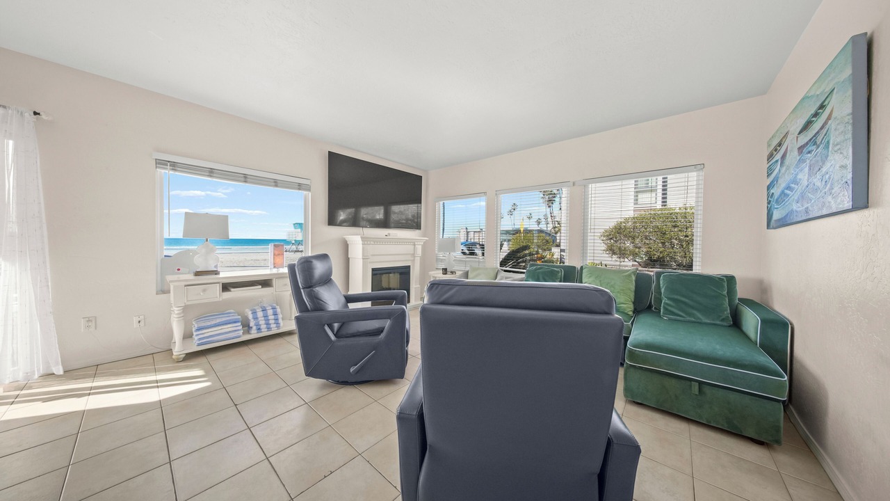 Photo of Livingroom in Townsite