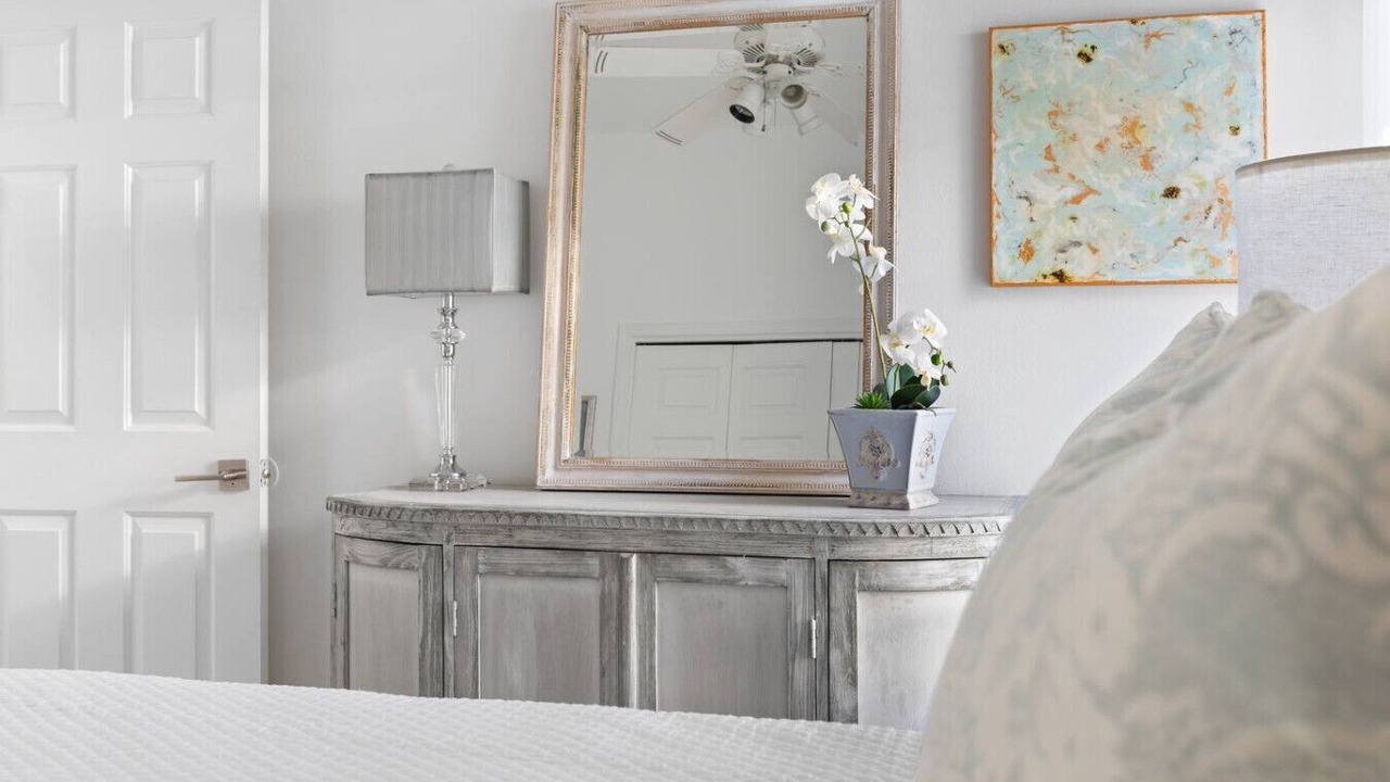 Photo of Bedroom in Clipper Cove