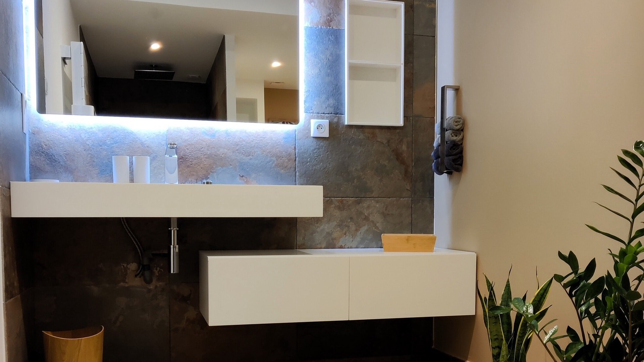 Photo of Bathroom in Boisset-et-Gaujac