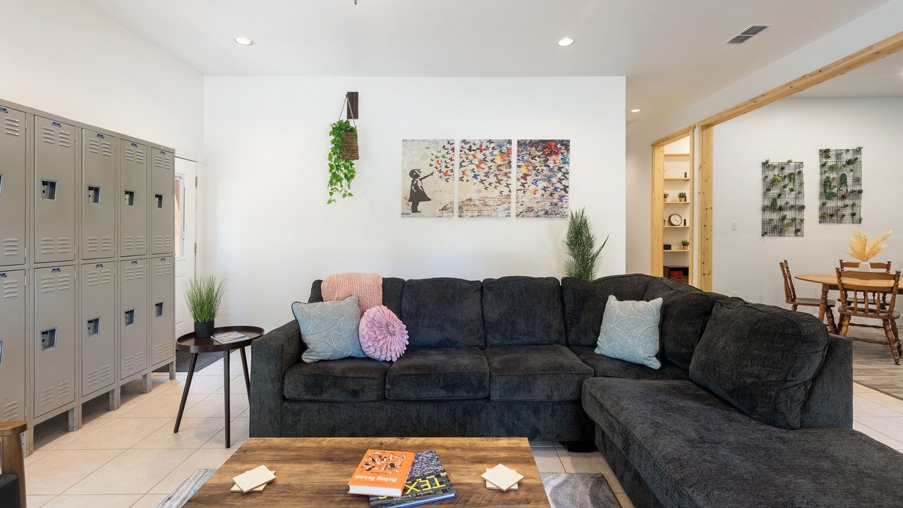 Photo of Livingroom in Greenville