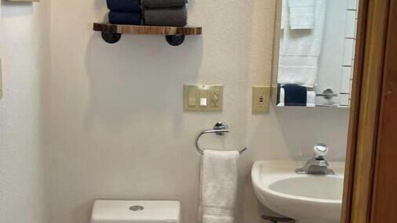 Photo of Bathroom in Bisbee