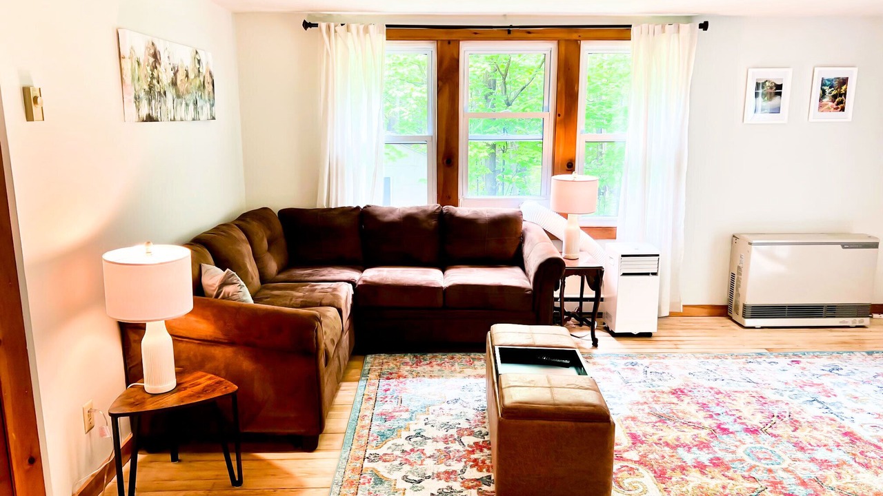Photo of Livingroom in Schroon Lake