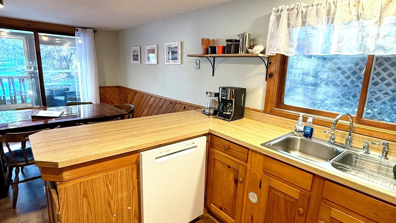 Photo of Kitchen in Schroon Lake