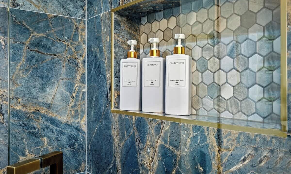 Photo of Bathroom in Sunset
