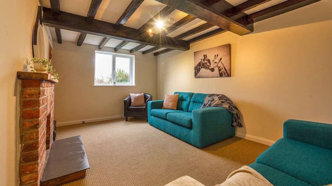 Photo of Livingroom in Cheswardine