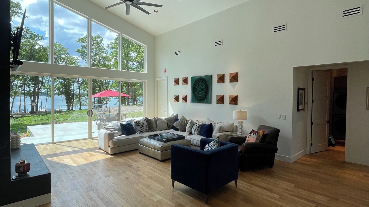 Photo of Livingroom in Jay