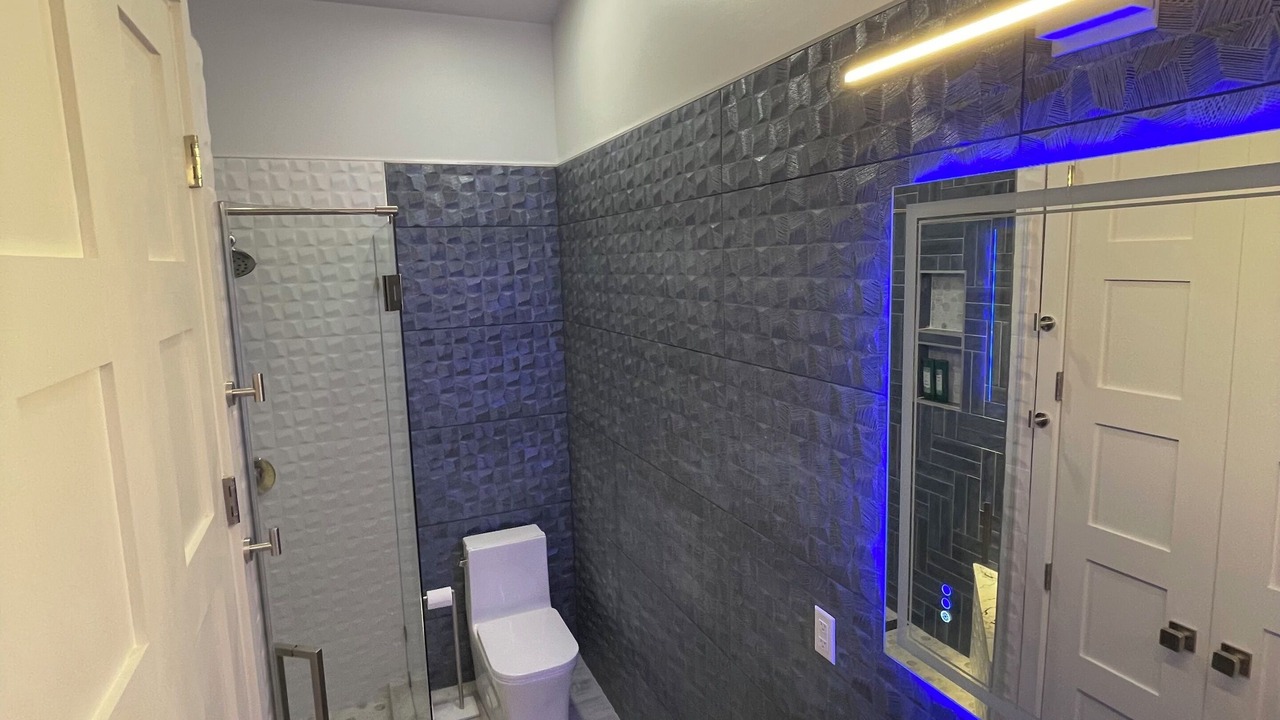Photo of Bathroom in Jay