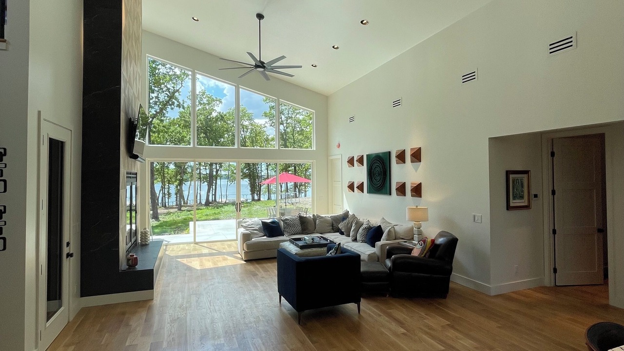 Photo of Livingroom in Jay