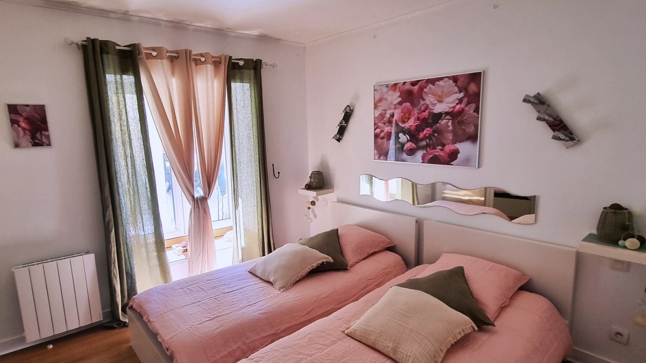 Photo of Bedroom in Bayeux