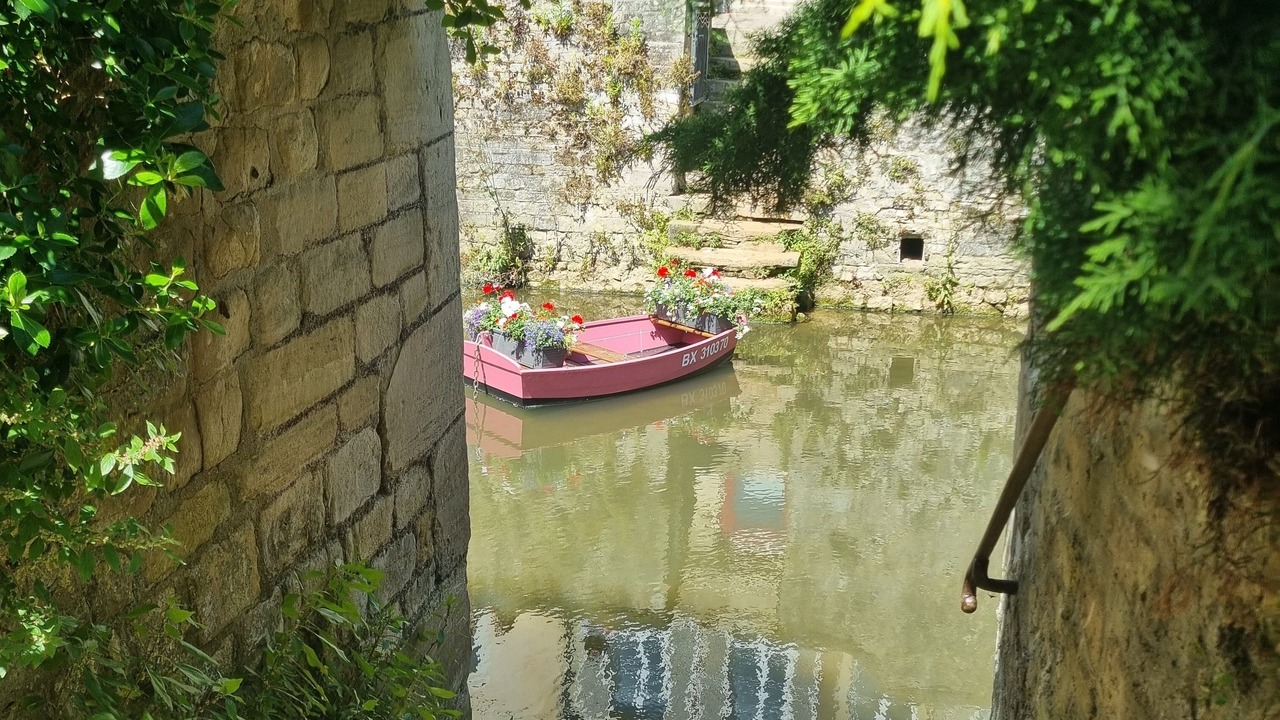 Photo of Others in Bayeux