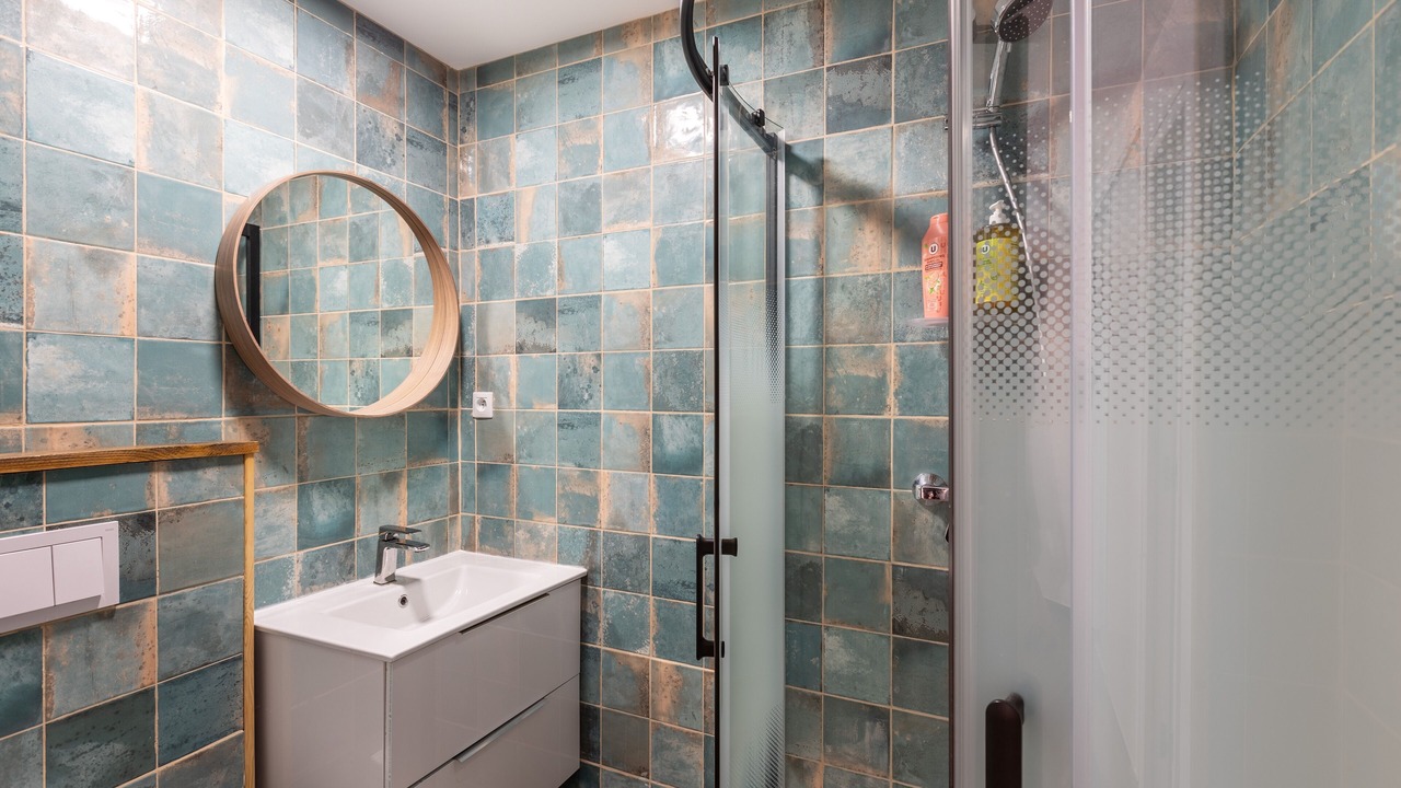 Photo of Bathroom in Err