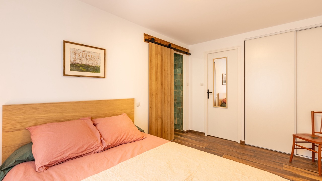 Photo of Bedroom in Err