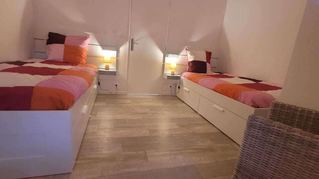 Photo of Bedroom in Le Minihic-sur-Rance
