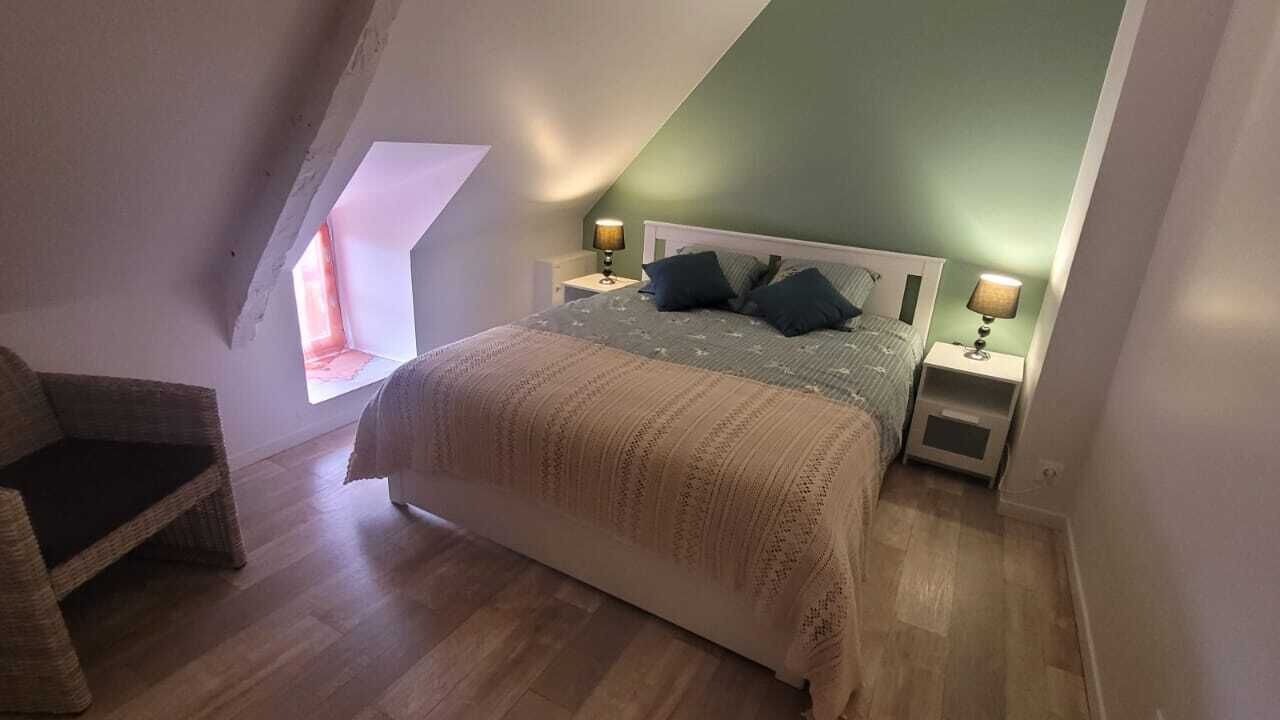 Photo of Bedroom in Le Minihic-sur-Rance