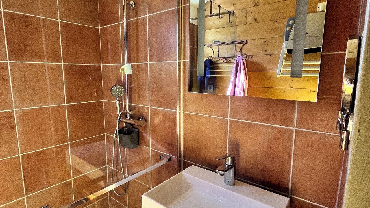 Photo of Bathroom in Gondrin