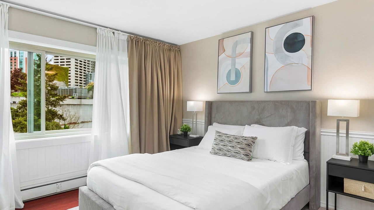 Photo of Bedroom in Downtown Seattle