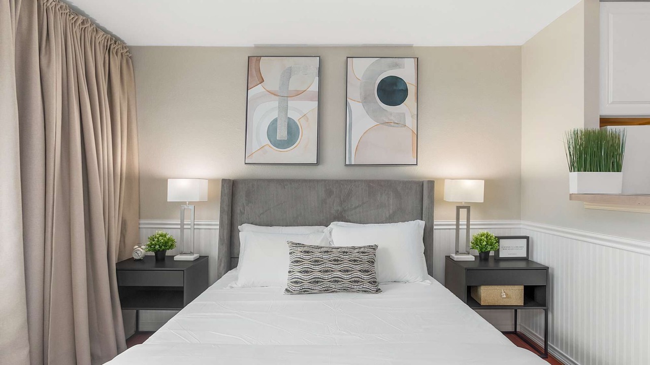 Photo of Bedroom in Downtown Seattle