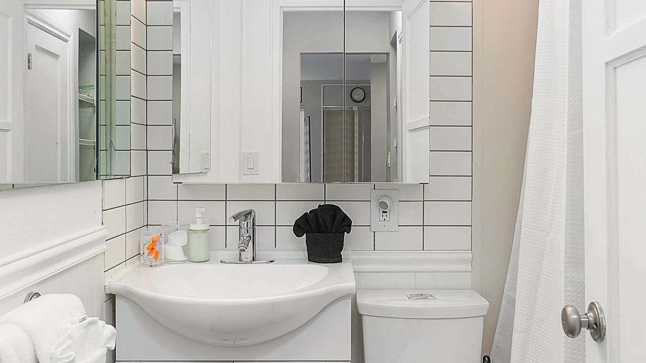 Photo of Bathroom in Downtown Seattle