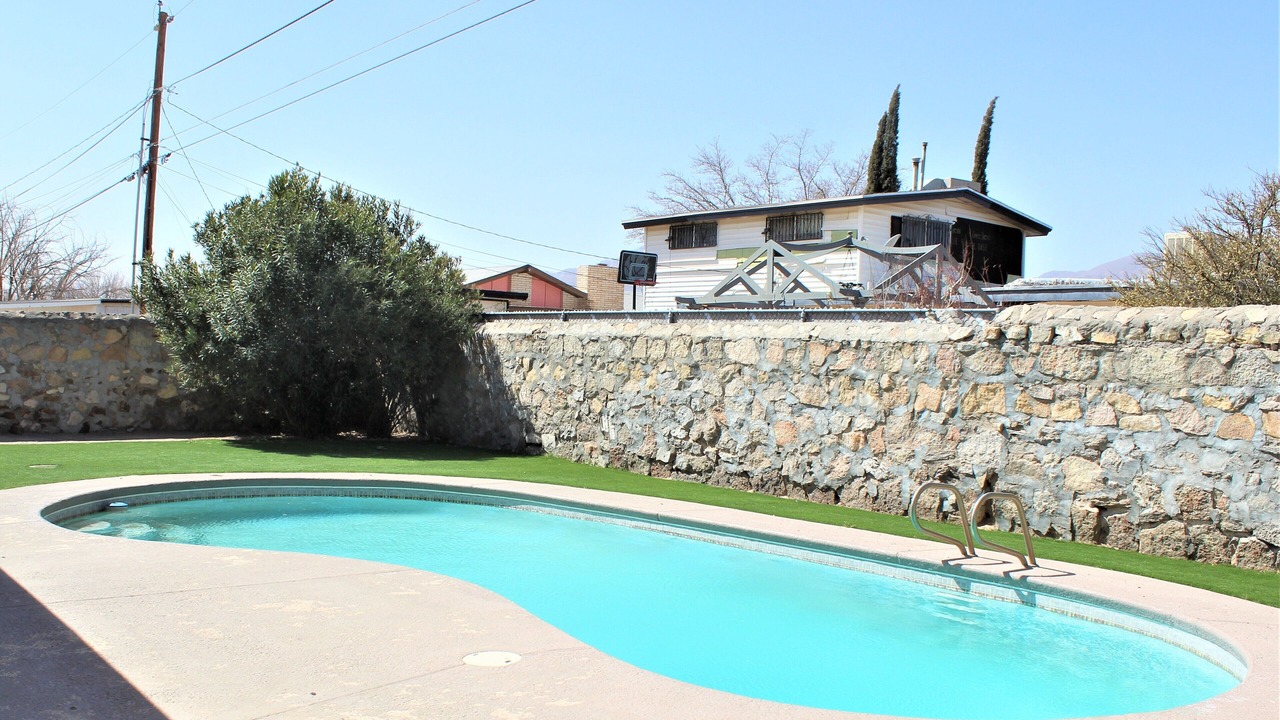 Photo of Outdoor in Northeast El Paso