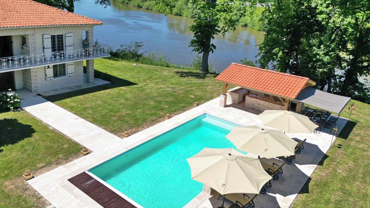 Photo of Outdoor in Sainte-Livrade-sur-Lot