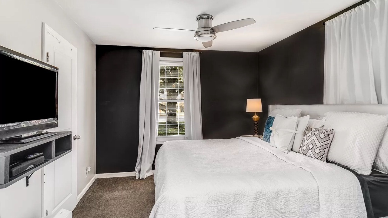 Photo of Bedroom in Antioch