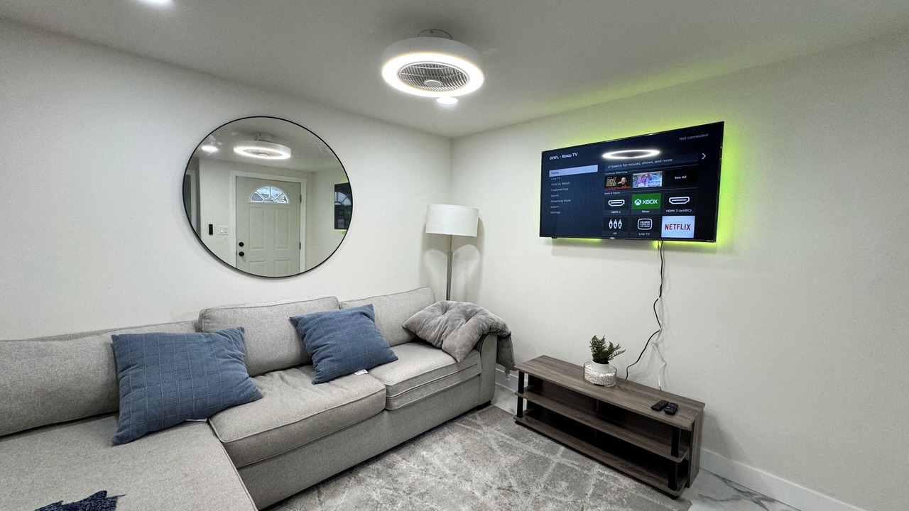 Photo of Livingroom in Northside