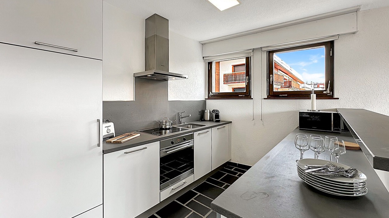 Photo of Kitchen in Lens