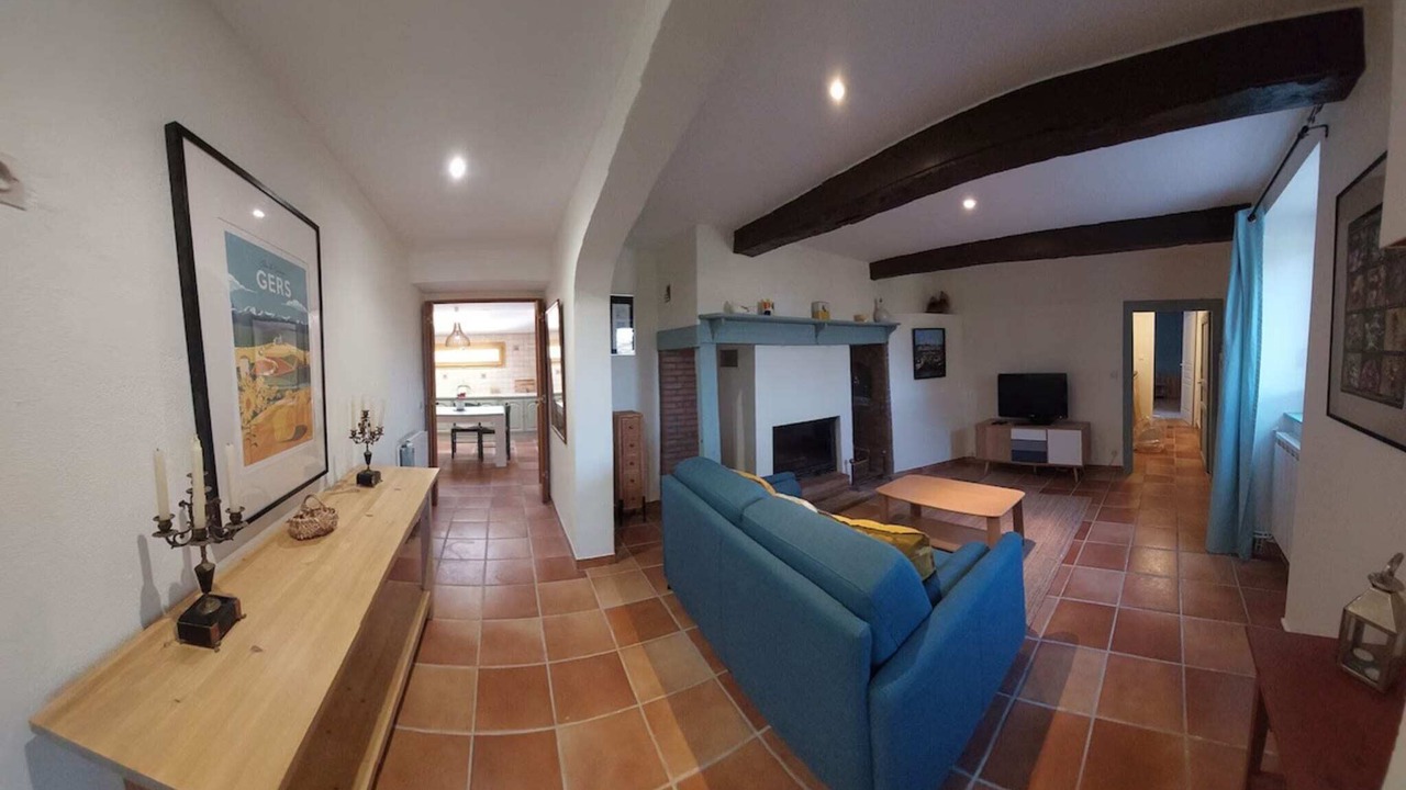 Photo of Livingroom in Monties