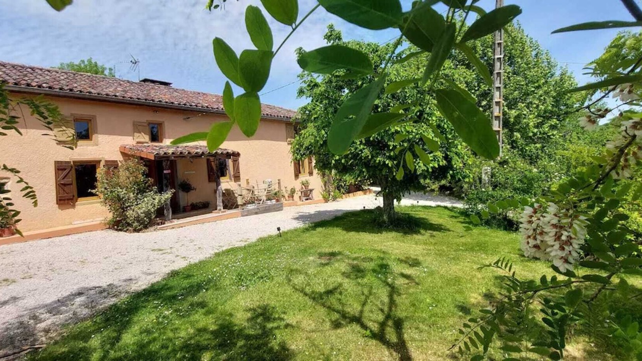 Photo of Outdoor in Monties