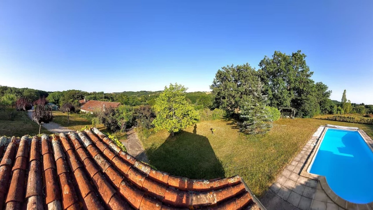Photo of Outdoor in Monties