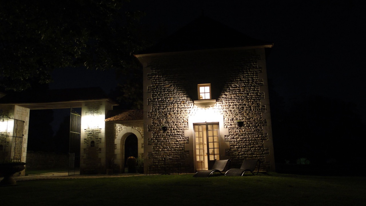 Photo of Outdoor in Bouin