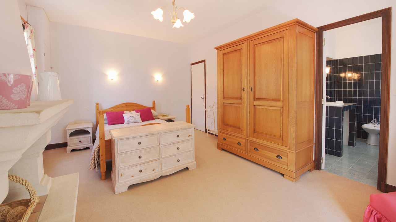 Photo of Bedroom in Bouin