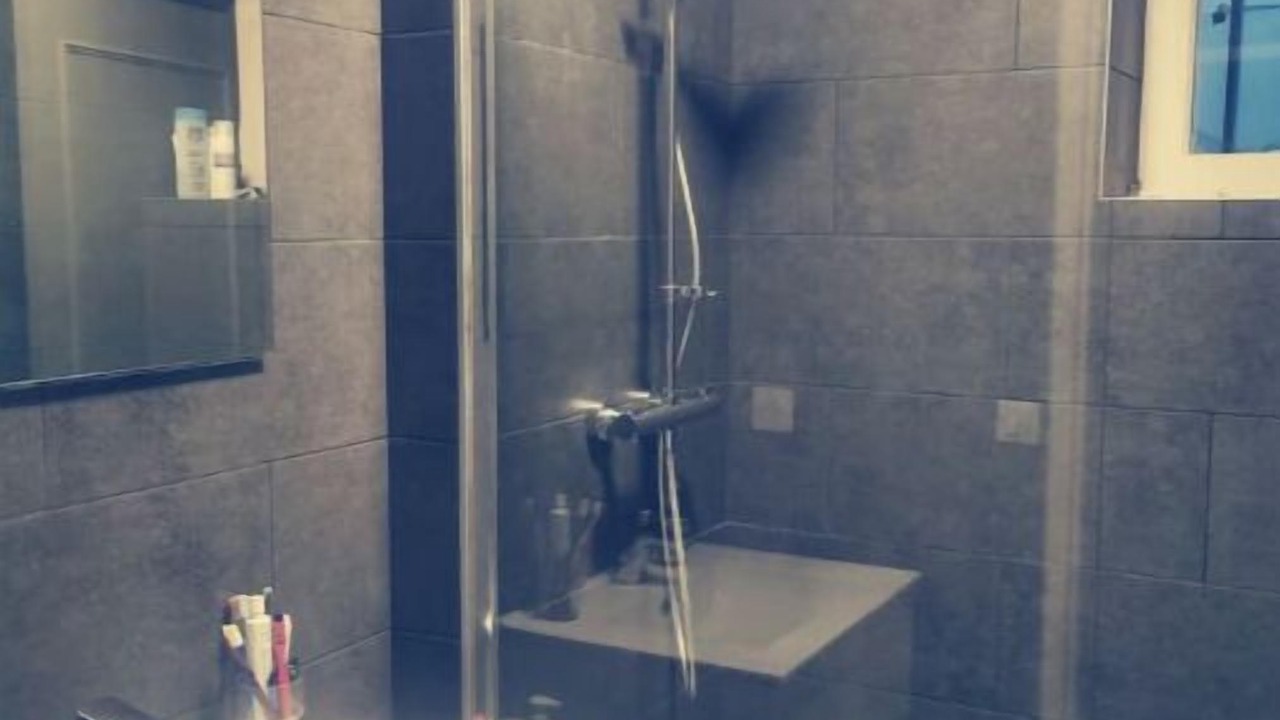 Photo of Bathroom in Brequigny