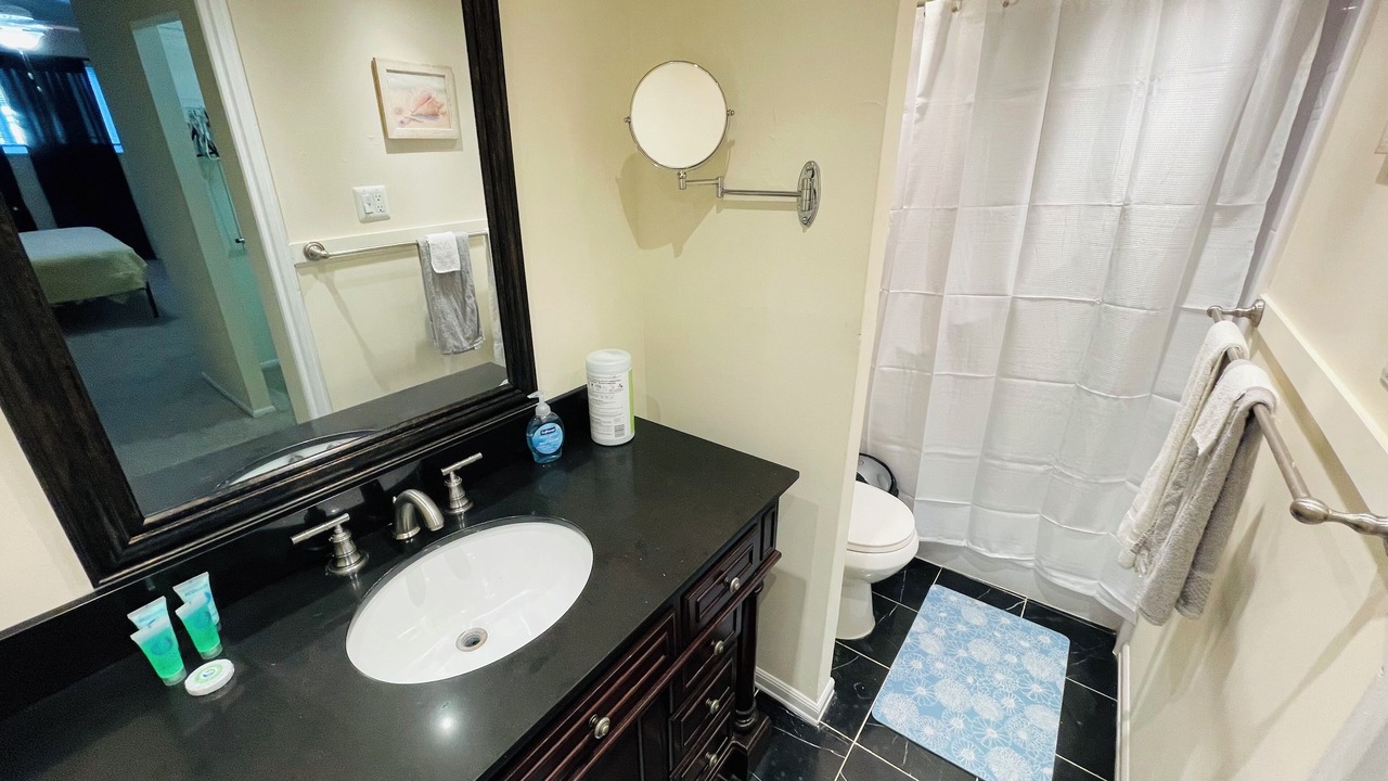 Photo of Bathroom in Elkins Park