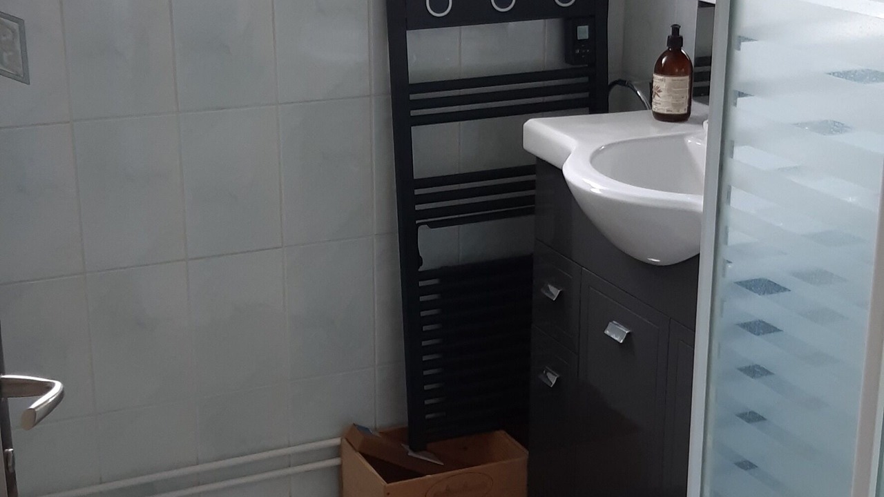 Photo of Bathroom in Montaubert - Rille - Saint-Sulpice