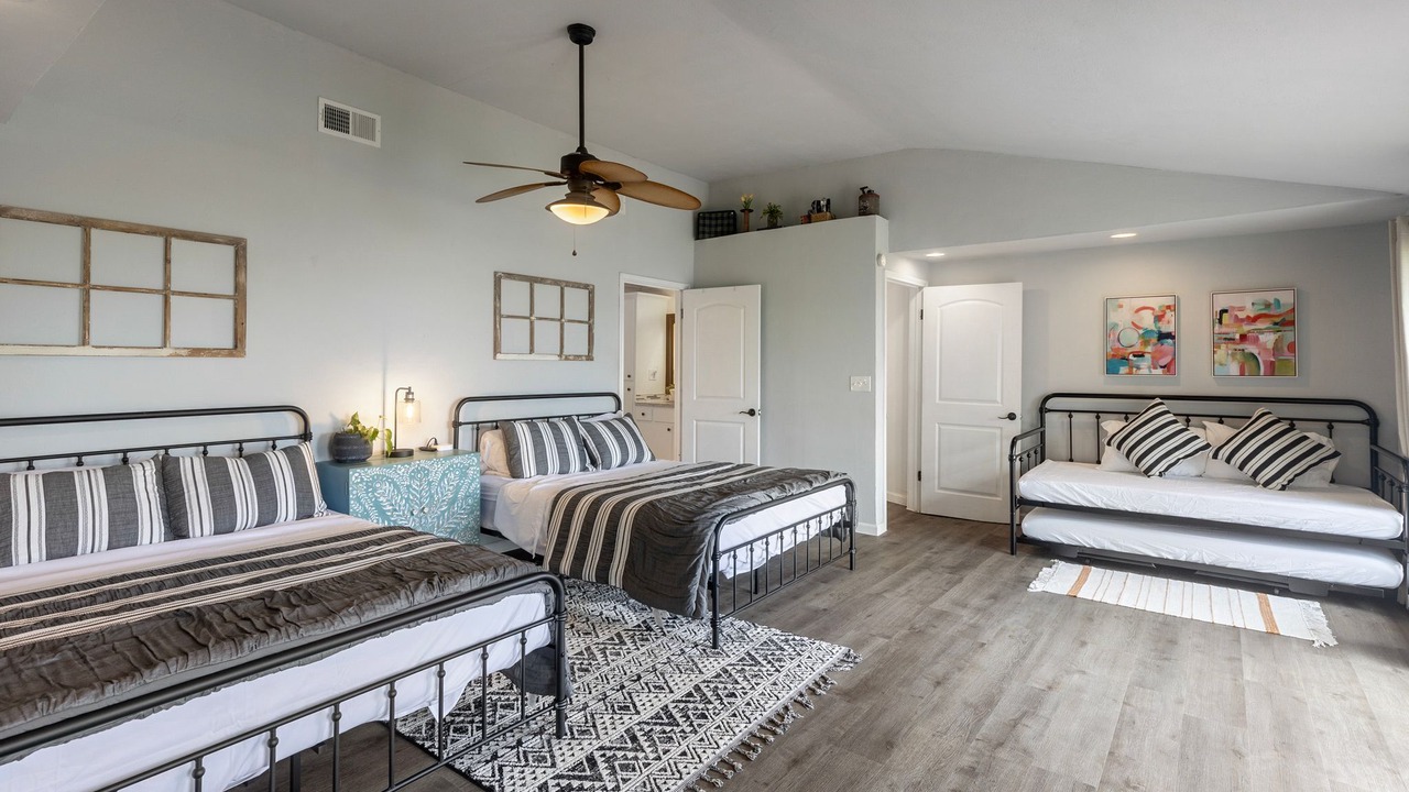 Photo of Bedroom in Quinlan