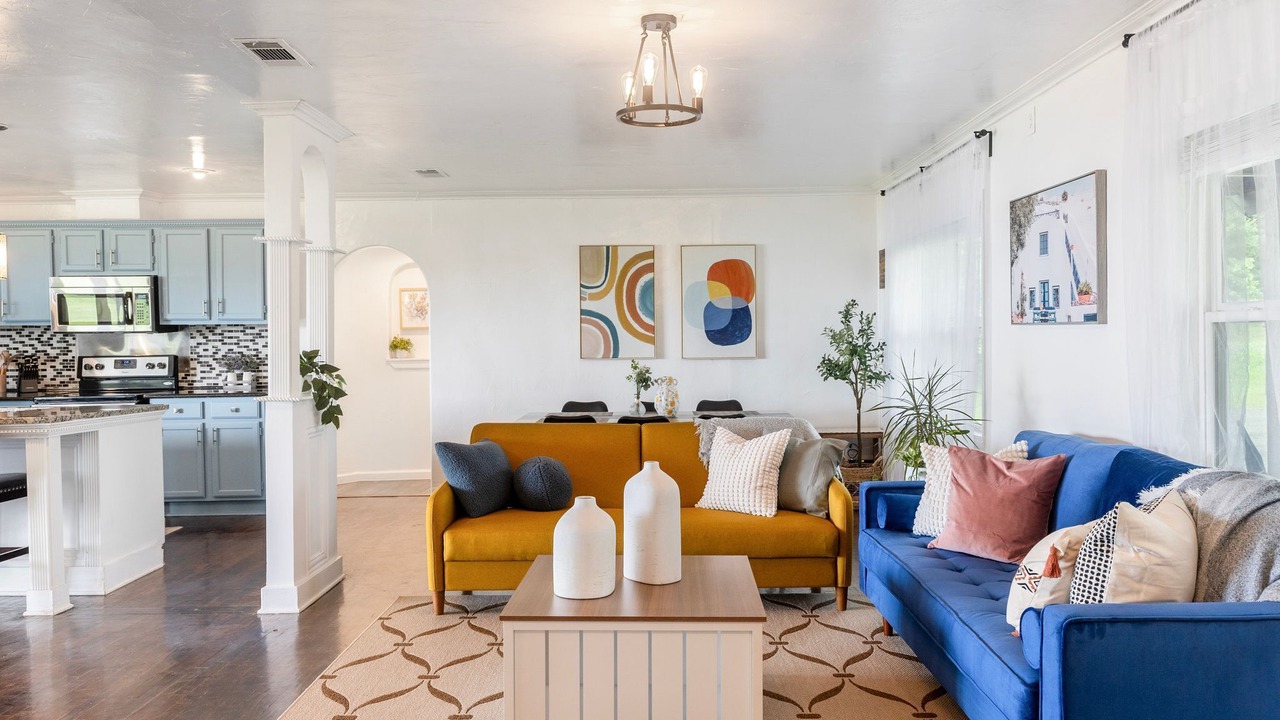Photo of Livingroom in Quinlan