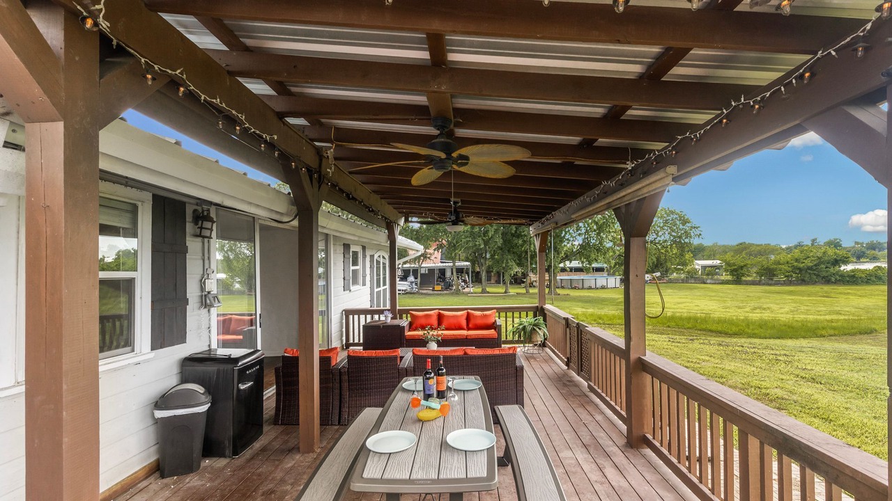 Photo of Outdoor in Quinlan