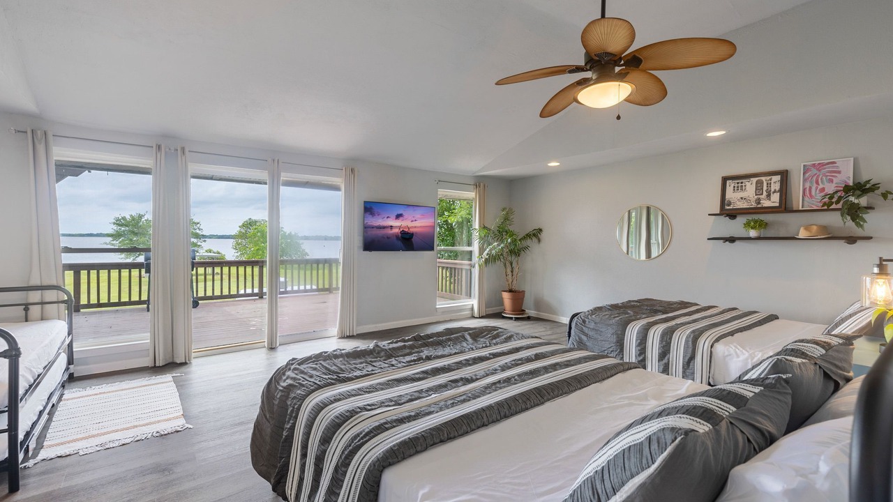 Photo of Bedroom in Quinlan
