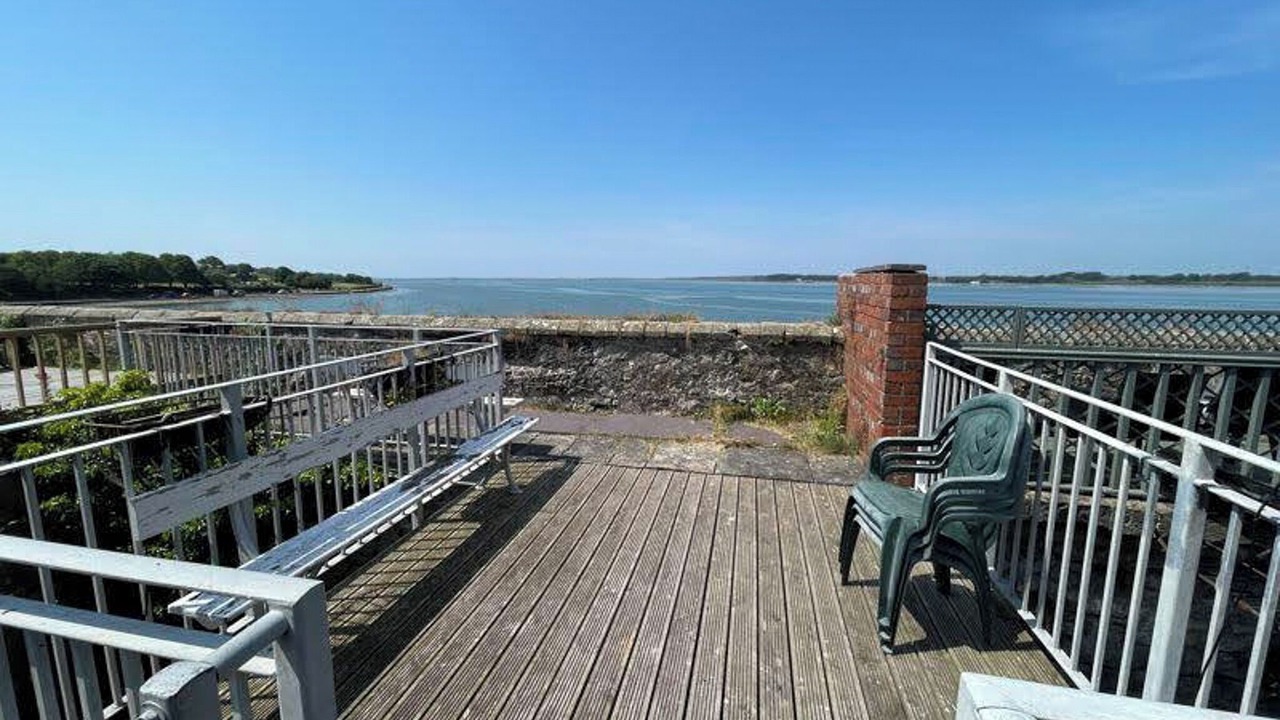 Photo of Others in Bont Newydd