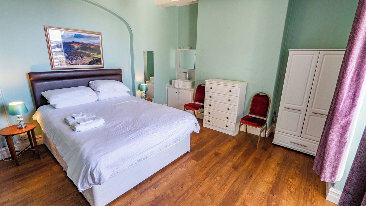 Photo of Bedroom in Bont Newydd