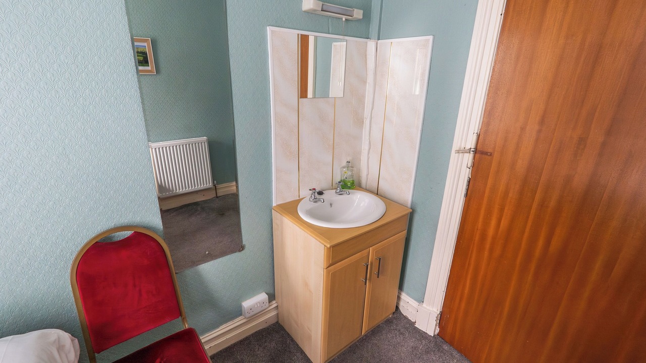 Photo of Others in Bont Newydd