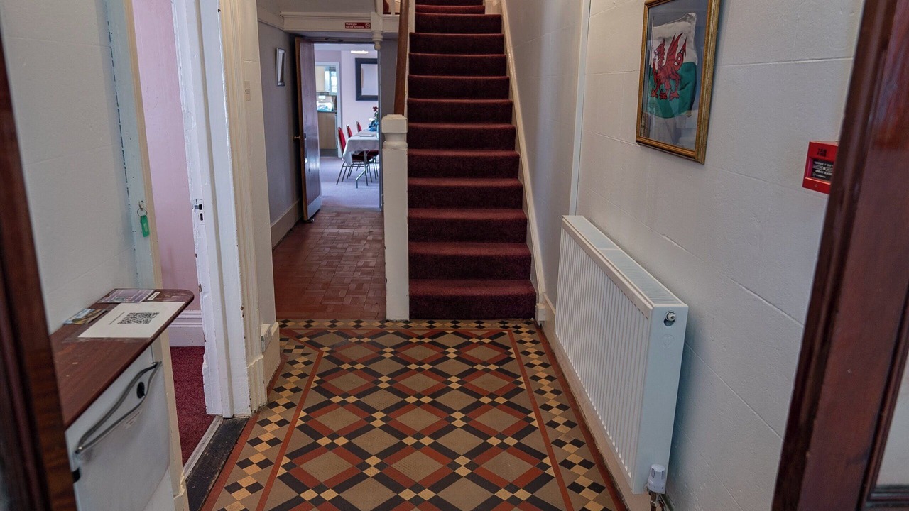 Photo of Others in Bont Newydd