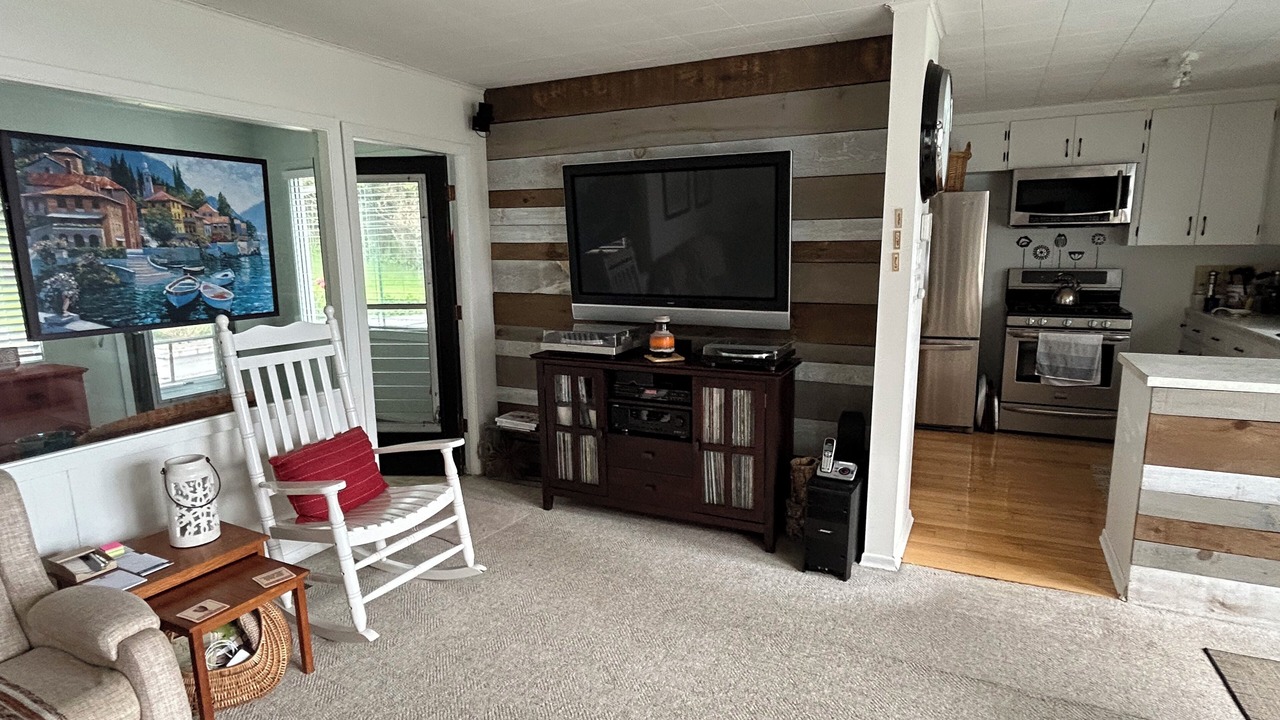 Photo of Livingroom in Oro-Medonte