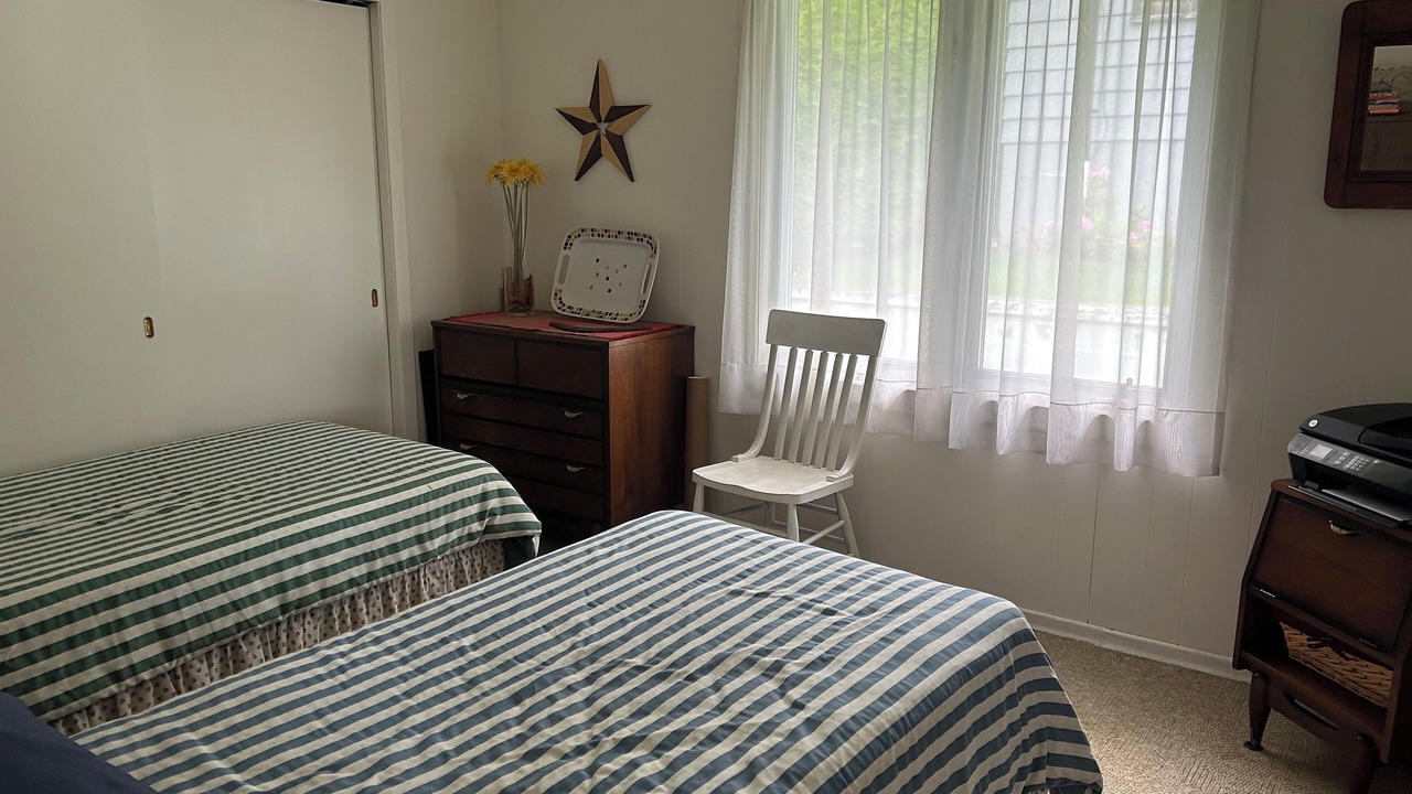 Photo of Bedroom in Oro-Medonte