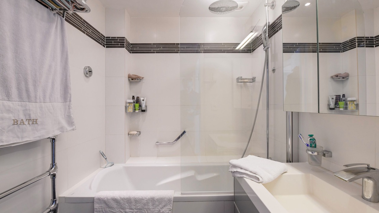 Photo of Bathroom in Montmartre